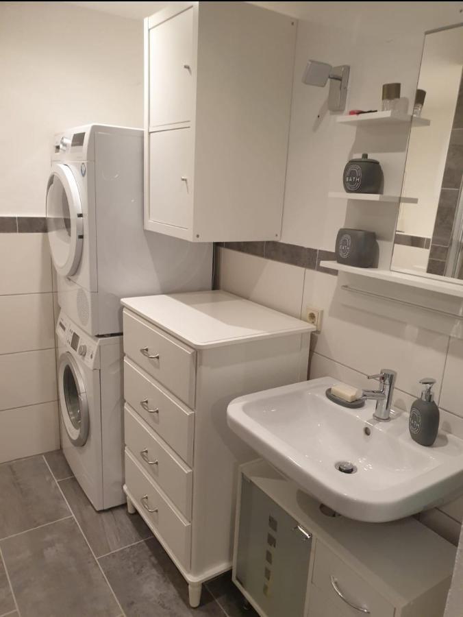 Ferien-Apartment Meter Neumagen-Dhron Bagian luar foto